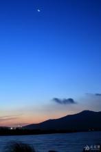 芒果冰和夏天手抄报